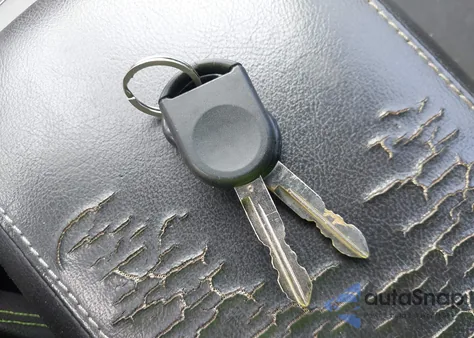 2013 Ford Edge Se z USA, uszkodzony, nr VIN 2FMDK3GCXDBA47386